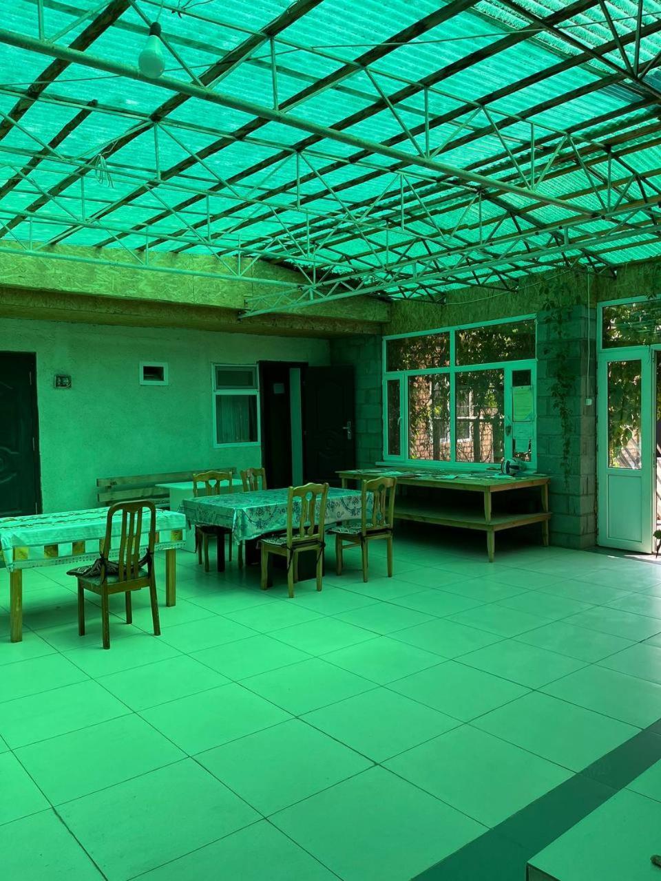 Bilim Guest House Tamchy Exterior foto