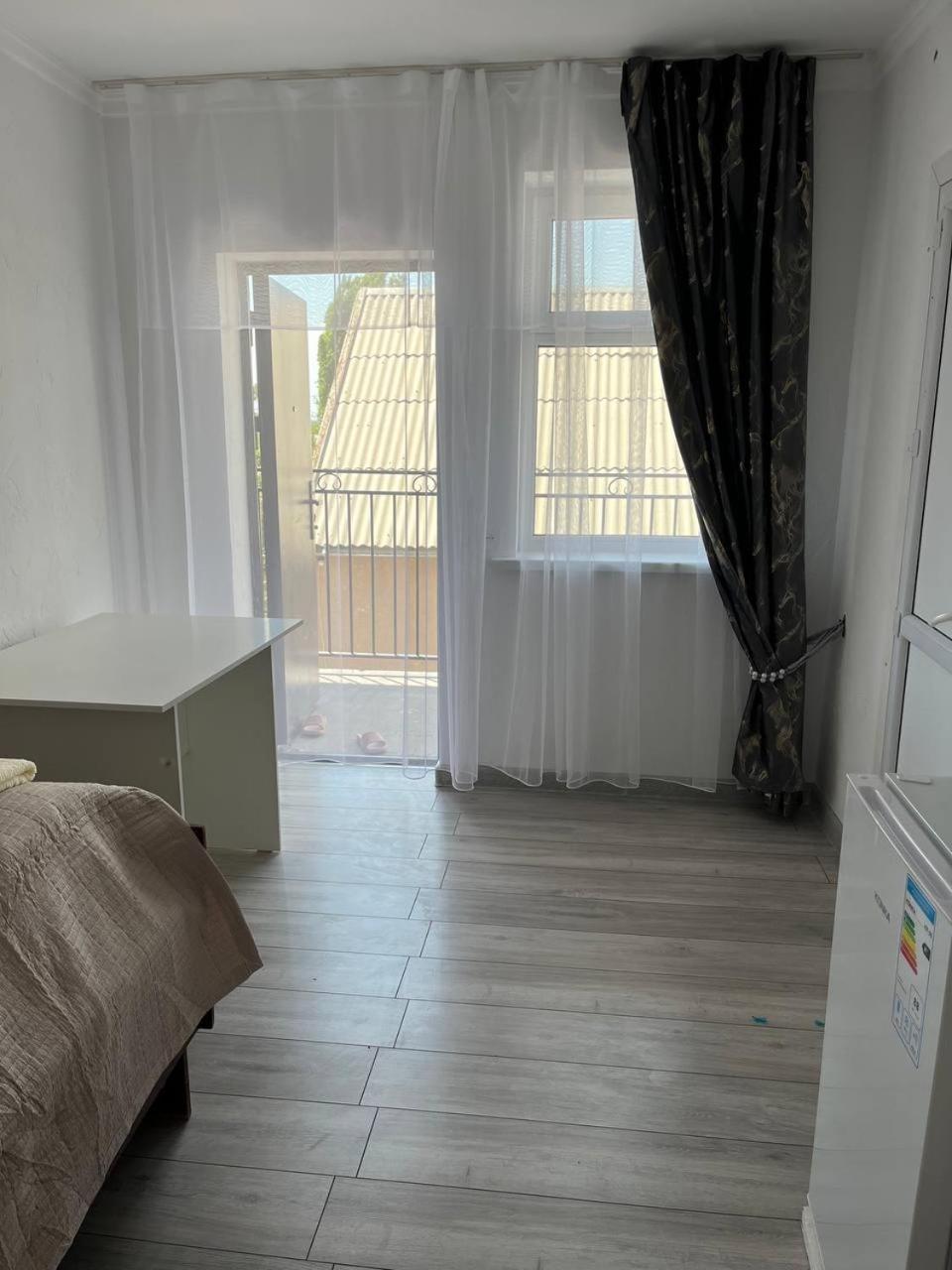 Bilim Guest House Tamchy Exterior foto